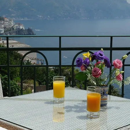 Maria Luigia Bed & Breakfast 2*