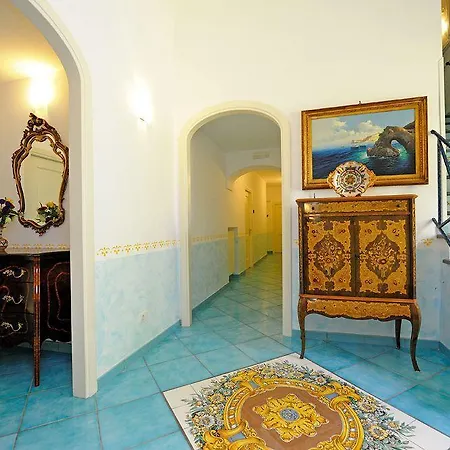 Maria Luigia Bed and Breakfast