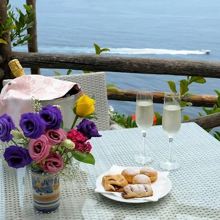 Maria Luigia Bed & Breakfast