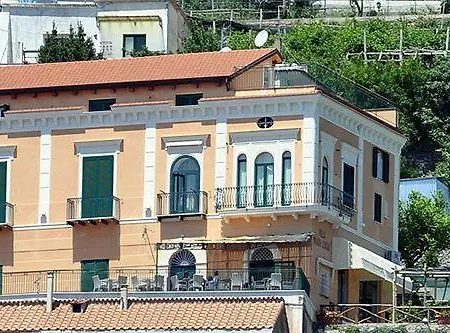 Bed and breakfast Maria Luigia 2*